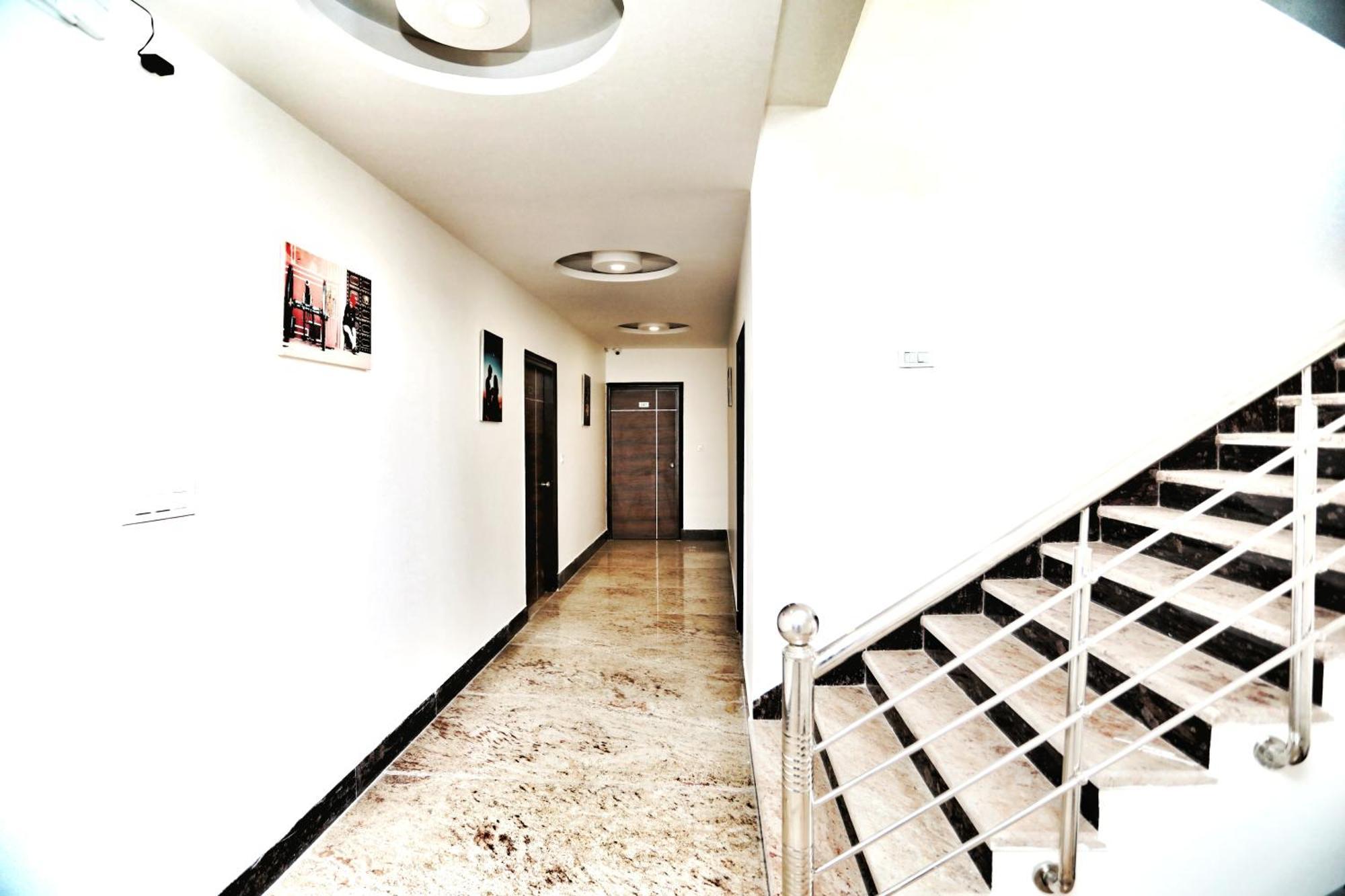 Airport Hotel Delhi Aerocity, 15 Mins Yashobhoomi New Delhi Luaran gambar