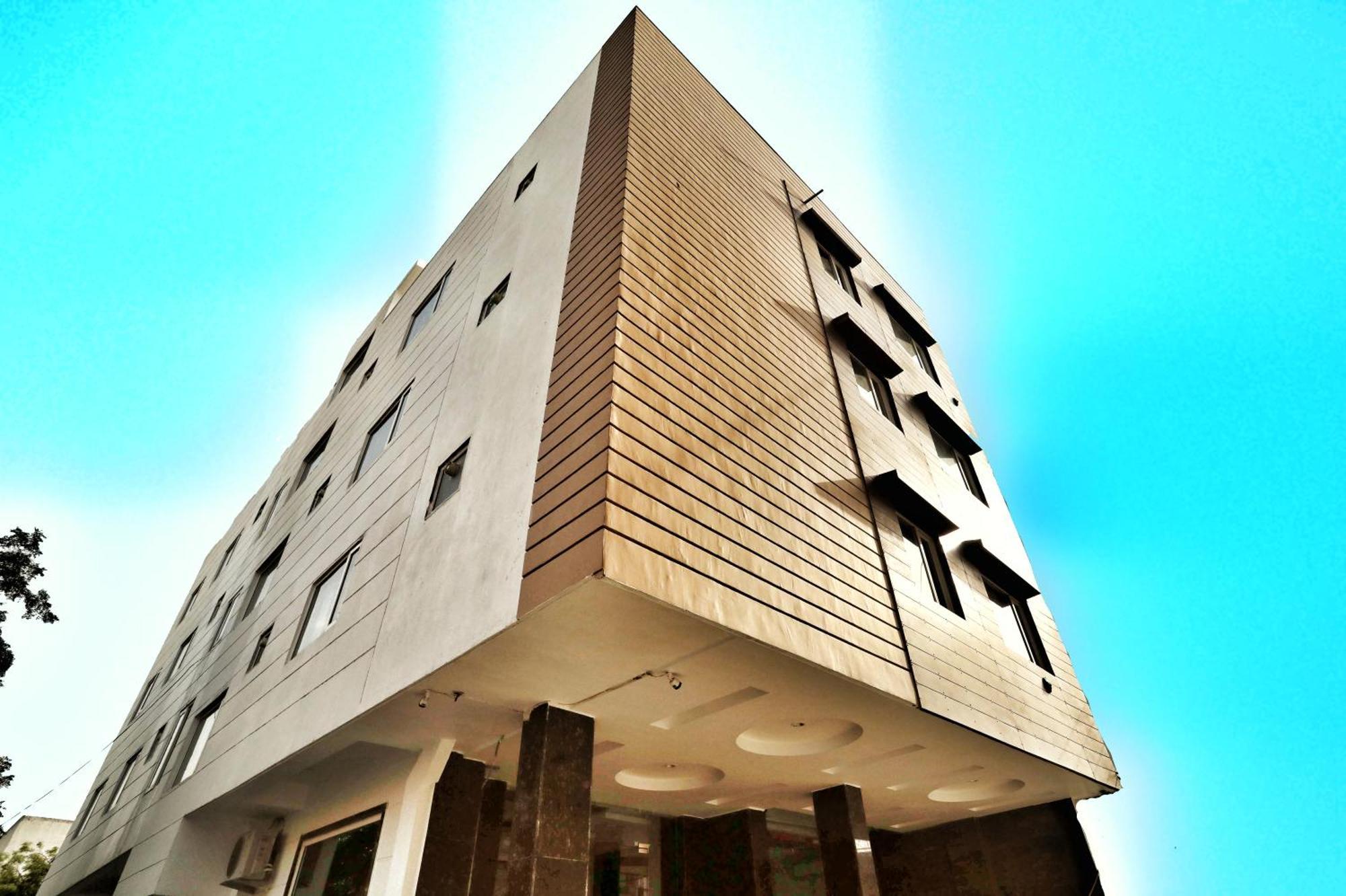 Airport Hotel Delhi Aerocity, 15 Mins Yashobhoomi New Delhi Luaran gambar